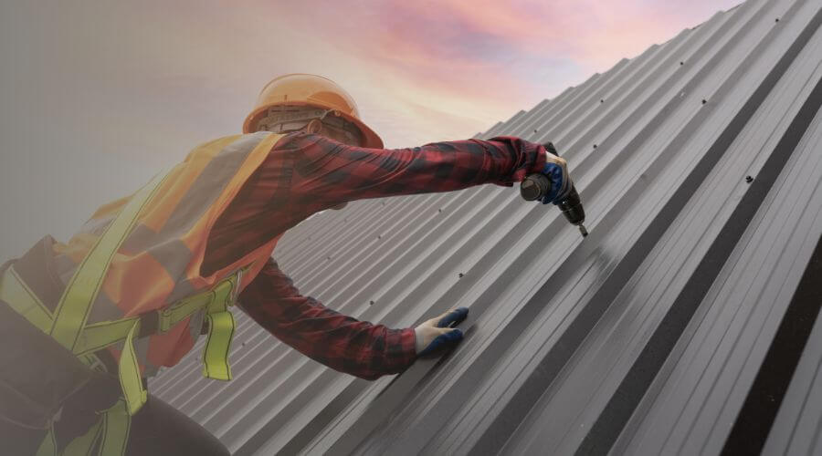 Professional residential roofers in Leavittsburg, OH
